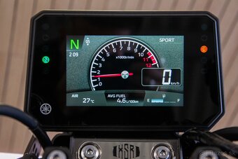 Yamaha XSR 900 - 6