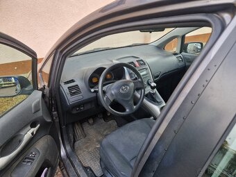 Toyota Auris - 6