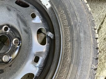 Kolesá a základne príslušenstvo k autu - 6