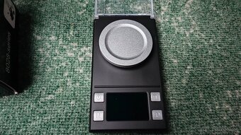 MikroVaha 100g x 0.001g - 6