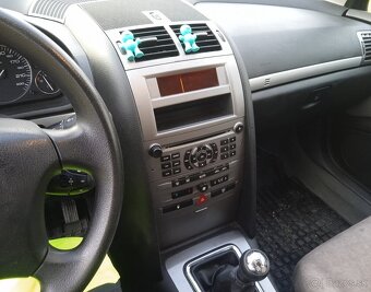 Predám Peugeot 407. 1.8b. tv 2006 - 6