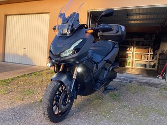 Honda ADV 350 - 6