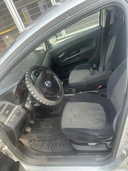 Fiat Grande punto 1.9jtd - 6