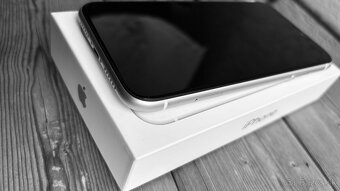 iPhone 11 64GB - 6