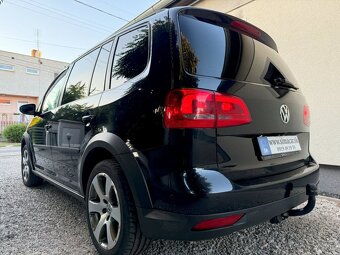 Volkswagen Touran 2.0 TDI Cross, Mesačne: 225€ - 6