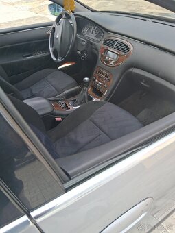 Peugeot 607 2.2i - 6