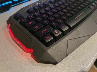 Klávesnica Hama uRage Illuminated - 6