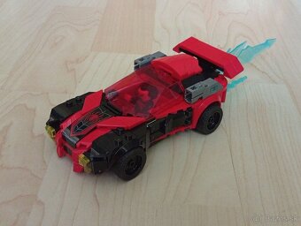 Lego Marvel 76244 - 6