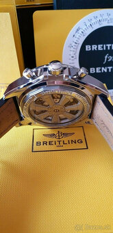 HODINKY BREITLING BENTLEY B06 v top stave - 6