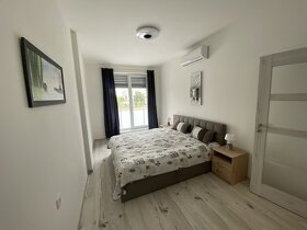 Krásny zariadený klimatizovaný 2 izbový byt 65 m2, 1/1 650 € - 6