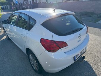 Opel Astra 1.4 74kw 171km s tažným’ - 6