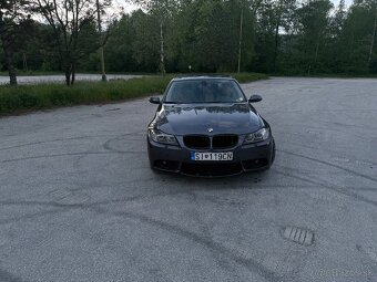 E90 330d - 6
