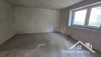 Predaj rodinného domu s garážou vo Zvolene - mestská časť Mô - 6