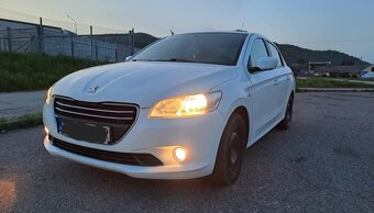 Peugeot 301 - 6