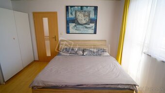 Krásny rodinný dom na Liptove so slnečným pozemkom a potokom - 6