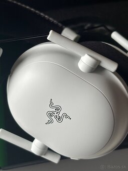 Nové Razer Blackshark v2 Pro 2023 USB-C, White edition - 6