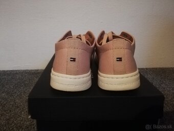 Predám tenisky Tommy Hilfiger - veľkosť č. 36 - 6
