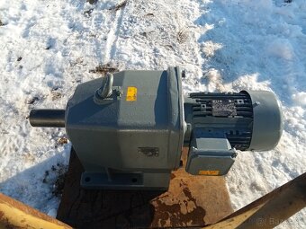 Priama prevodovka s elektromotorom 1,1kW - 6