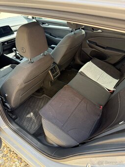 Volkswagen Golf 8 Variant 1.5 TGI CNG+benzin - 6