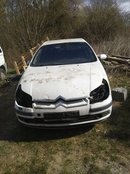 Citroen C5 na náhradné diely rok výr.2004 - 6