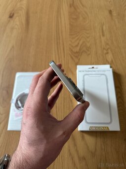 iPhone 15 Pro Max 256 gb Natural Titanium - nepoužívaný - 6