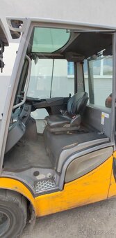 Plynovy VZV Jungheinrich TFG 430s - 6