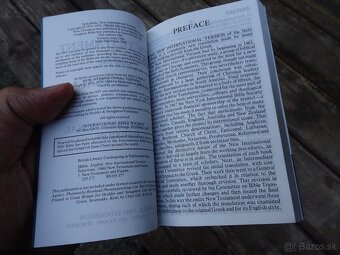 Predám  Bibliu-Novy Testament a Žalmy-v modernej angličtine - 6