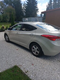 Predám Hyndai Elantra - 6