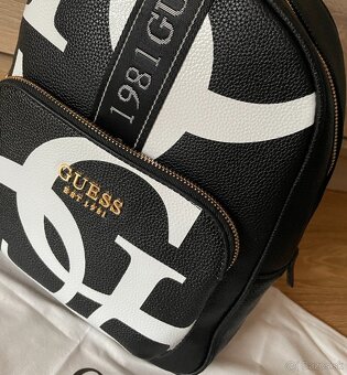 Guess Haidee ruksak - 6