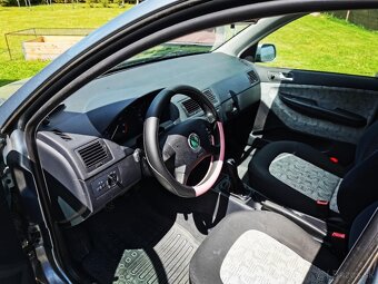 ŠKODA FÁBIA 1.4 MPI 11/2002 - 6