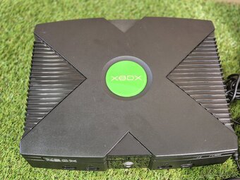 Original Xbox (v1.4), 2 ovládače, Burnout, Fifa, Madden - 6