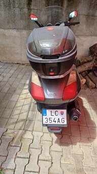 Aprilia Atlantic 125cc - 6