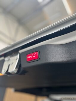 Mercedes-Benz V trieda V250 d lang Avantgarde A/T - 6