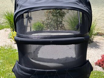 Cybex Priam Platinum Matt Black s bohatou výbavou - 6