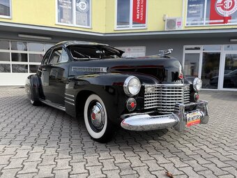 1941 Cadillac Series 62 Coupe - 6