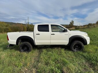 Toyota Hilux 2.5 D-4D M/T - 6