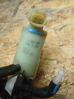 Mazda 2 čerpadlo ostrekovačov MITSUBA - 6