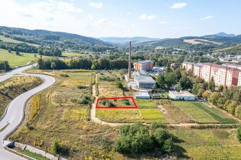 NA PREDAJ stavebný pozemok priamo v Bardejove - výborná loka - 6