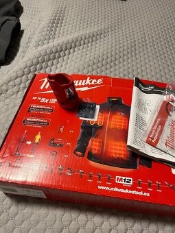 MILWAUKEE M12 Prémiova vyhrievaná bunda L - 6