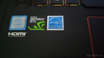 Asus Rog Strix GL553VF - 6