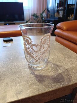 VYSOKA SKLENENA VAZA  PLUS VAZY - 6