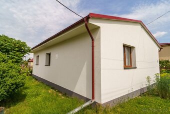 Exkluzívny predaj rodinného domu v obci Jelšovce, okres NR - 6