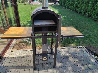 Predám záhradný grill súpravu - 6
