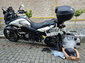 Suzuki DL 650-V strom - 6