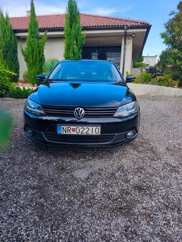 Predám VW Jetta 1.6TDI  DSG - 6