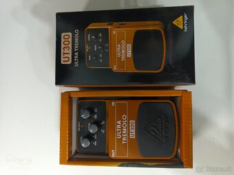 Gitarové Efekty BEHRINGER 2X - 6