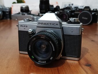 Hist. fotoaparáty pro sběratele-Fujica, Konica, Exakta... - 6