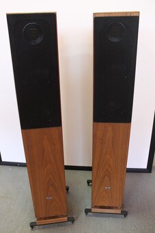 Elac FS 407, 2½-pásmový stojanový reproduktor - 6