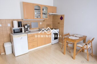 útulná garzónka v tichej časti - 6