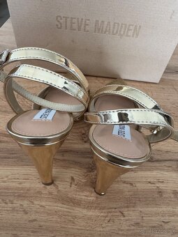 Lodičky STEVE MADDEN 40 - 6
